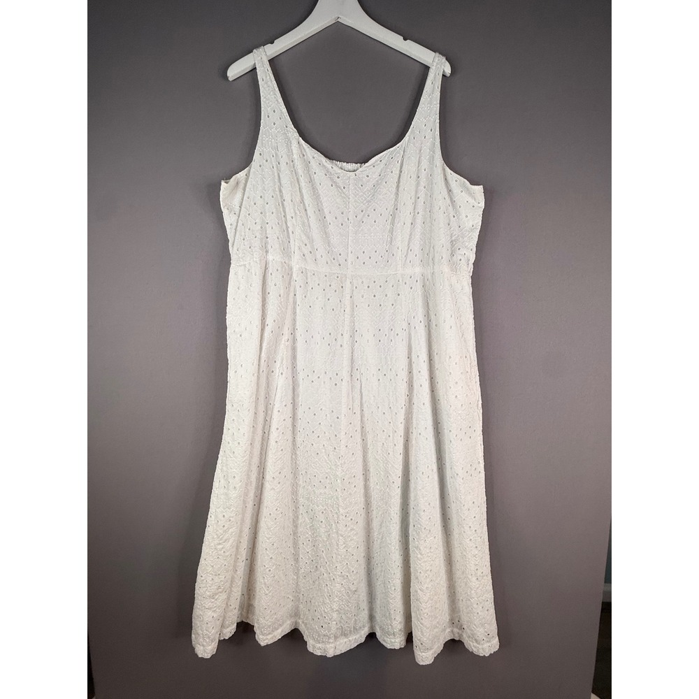 Old Navy Dress Womens XXL White Eyelet Smocked Midi Cottagecore Summer Casual - Picture 2 of 8